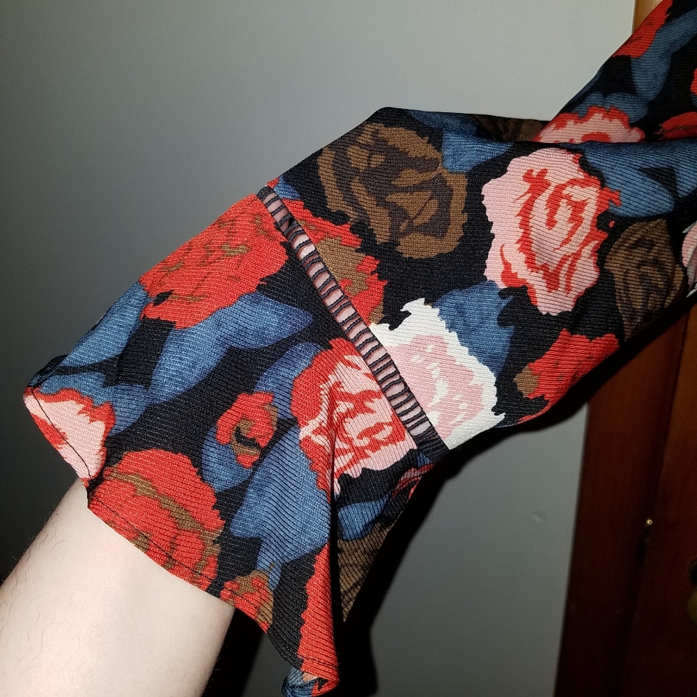 Aakaa Rose Patterned Dress - Picture 5 of 6